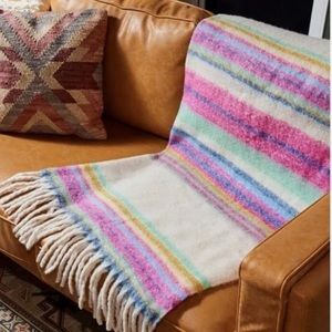 FREE PEOPLE Fringe Throw Blanket